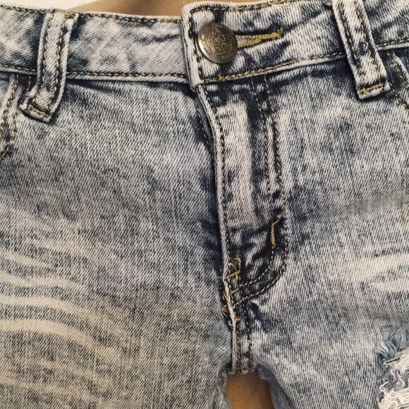 Stretchy Jean wash distressed skinny jeans - Picture 3 of 6